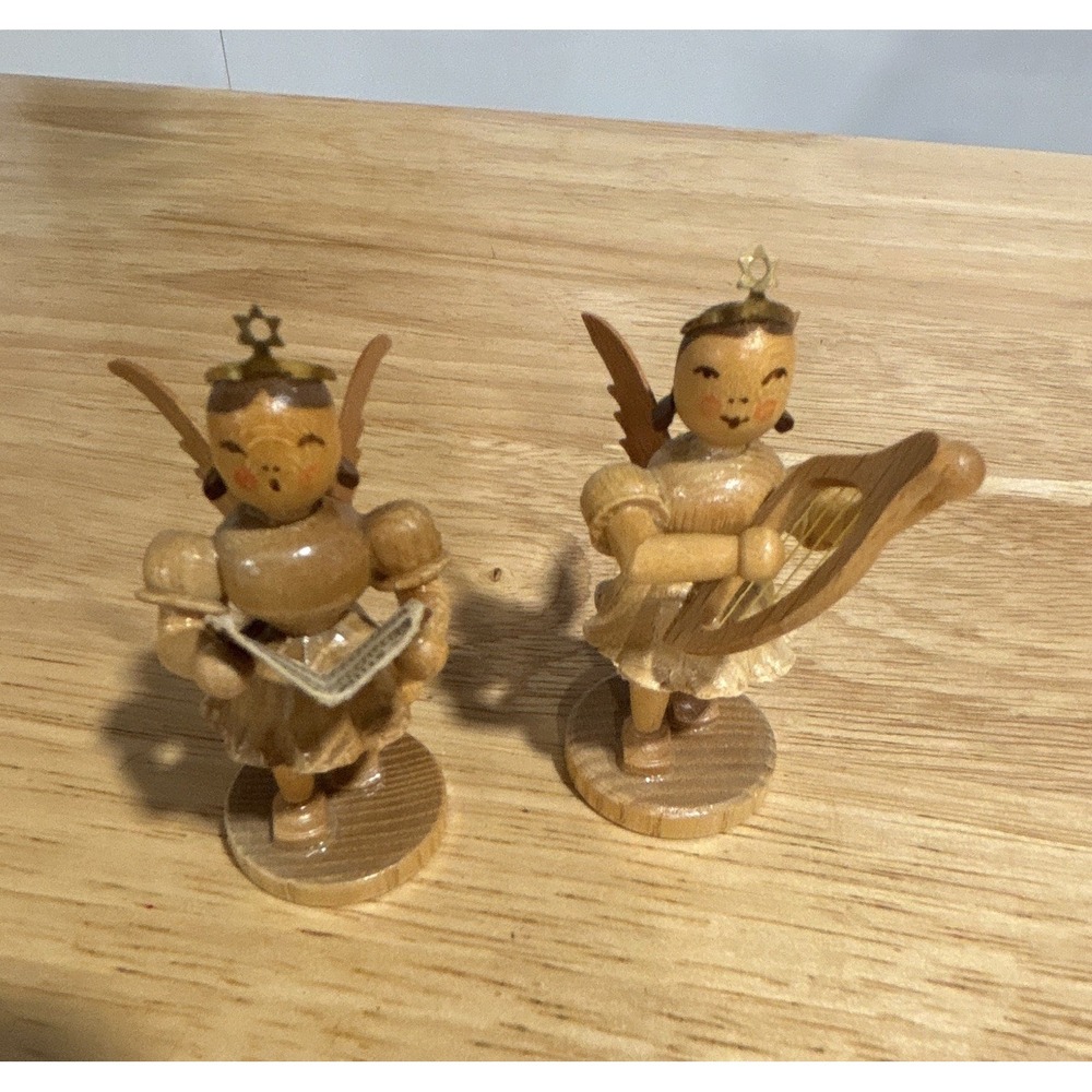Erzgebirge Vintage Set of 2 Hand Painted Wood Angel Figurines w/ music